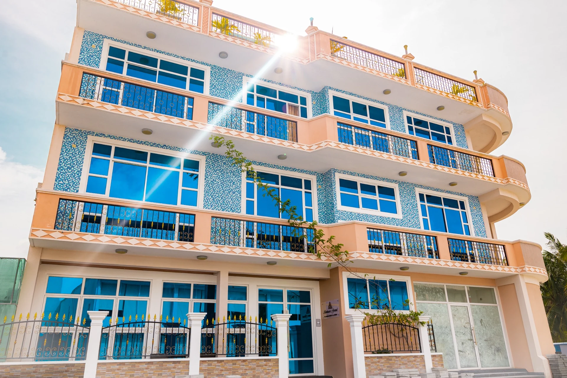 Exterior of Abuharee Grand in Hithadhoo, Addu City